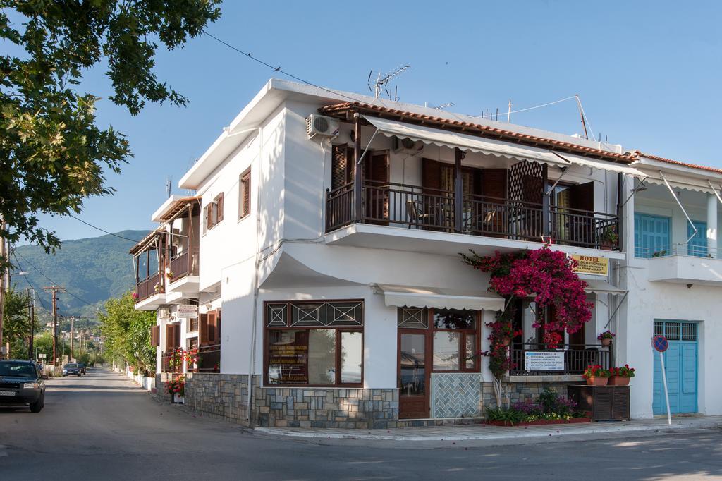 Hotel Platanidia Exteriér fotografie